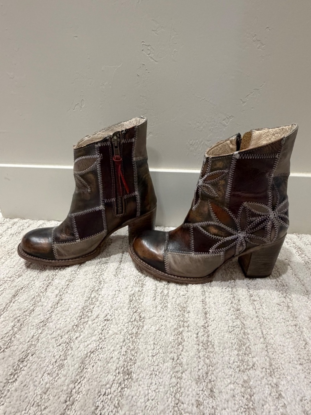 Freebird Flower Boots Size 7 - Picture 2 of 3